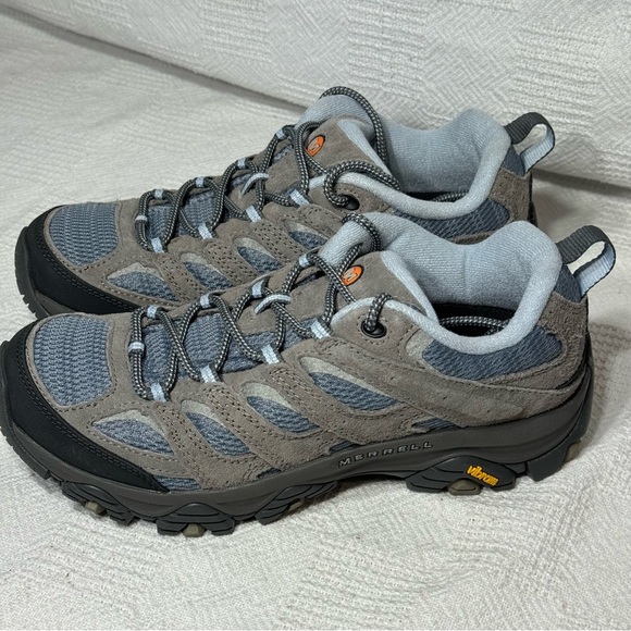 NWOT Merrell J035896 Women's Moab 2‎ Vent Hiking Shoe, Smoke Fumee Size 9.5 - Picture 1 of 8